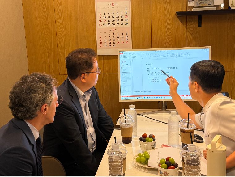 분당연세플러스안과 APAC President 방문